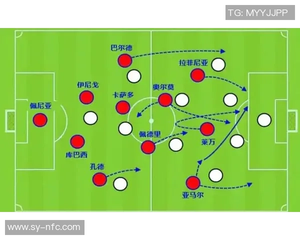 足球明解说带你深入解析比赛背后的战术与精彩瞬间